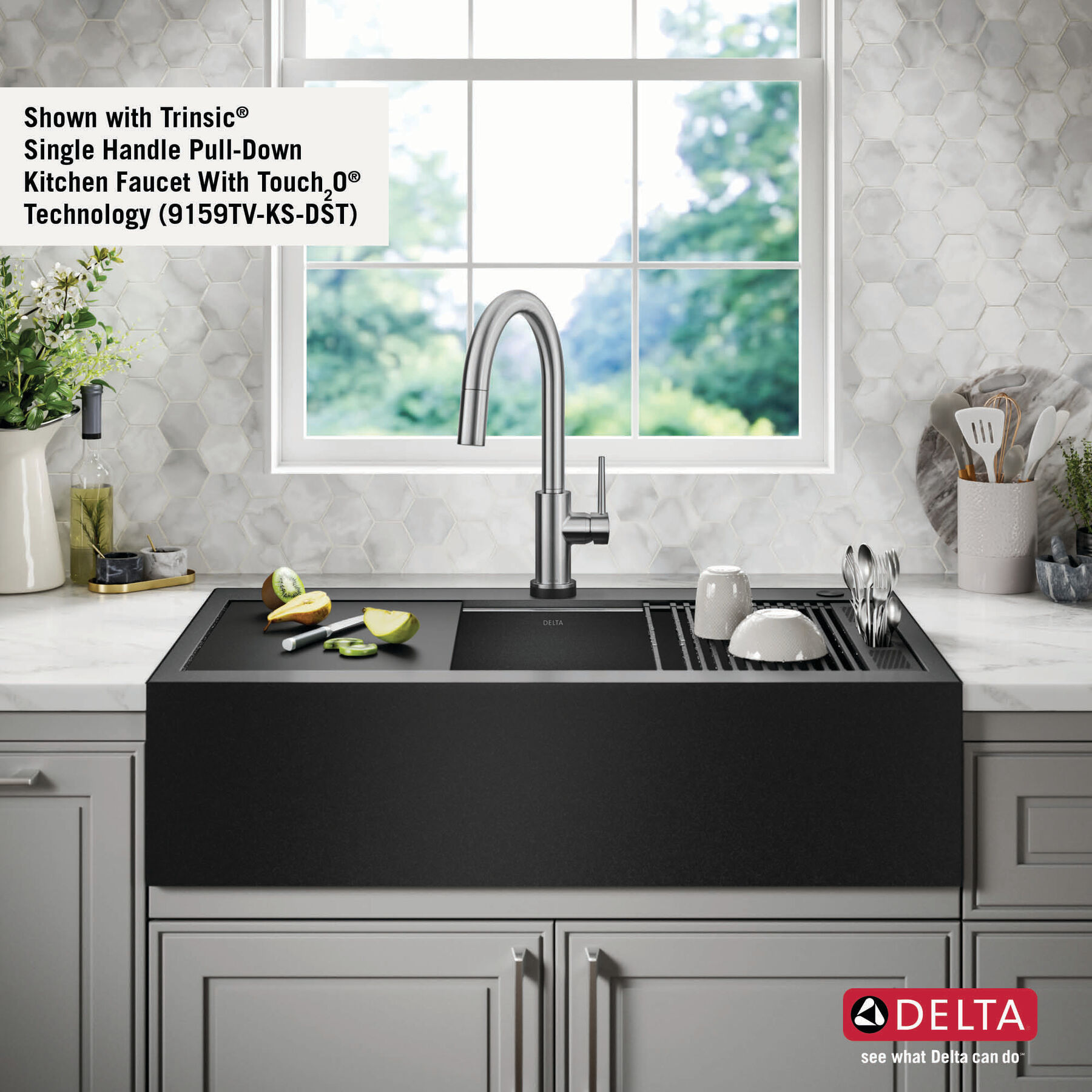 Lavabo de cocina tipo estación de trabajo para reacondicionamiento estilo campestre/borde delantero con un receptáculo calibre 16 de 33", con reborde WorkFlow™ y accesorios para instalación de montaje superior encastrado, imagen 14